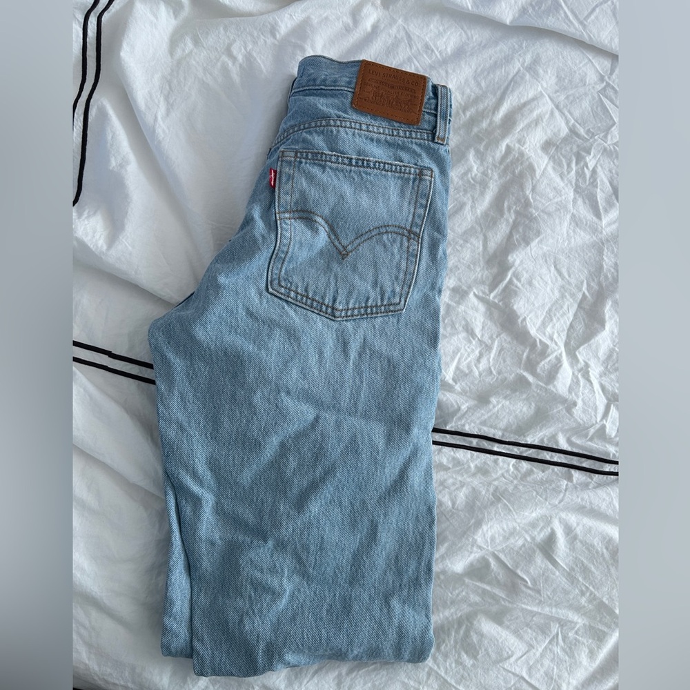 Levi's Premium Wedgie Fit Jeans